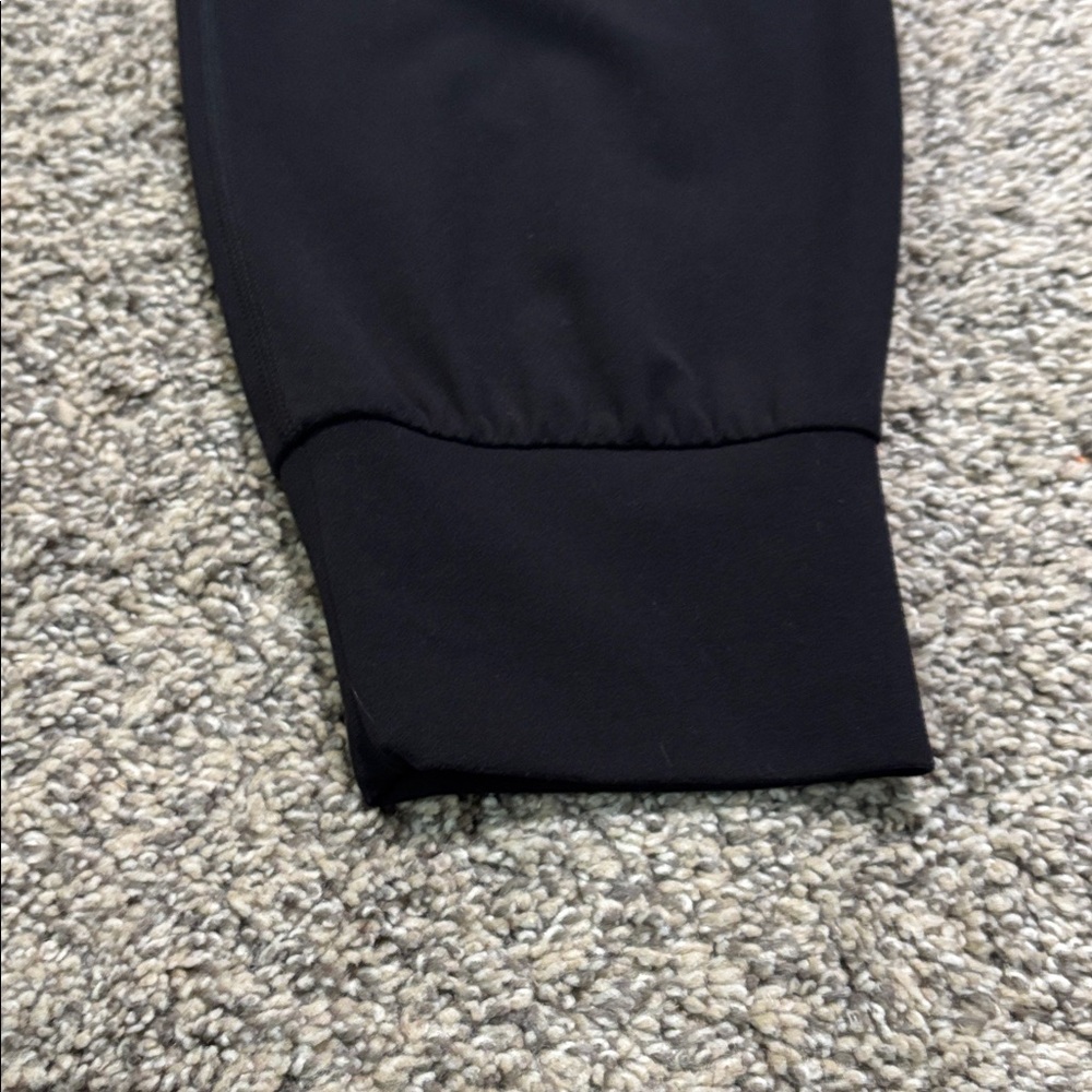 Athleta Salutation Stash Joggers In Powervita size medium - Picture 3 of 5